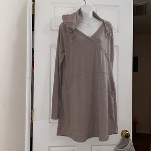 Hooded Dankini dress with kangaroo pocket